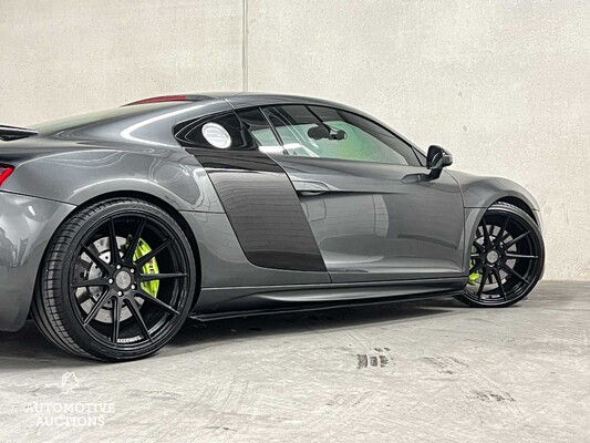 Audi R8 4.2 V8 FSI (AKRAPOVIC) 420hp 2007, N-768-LK Youngtimer