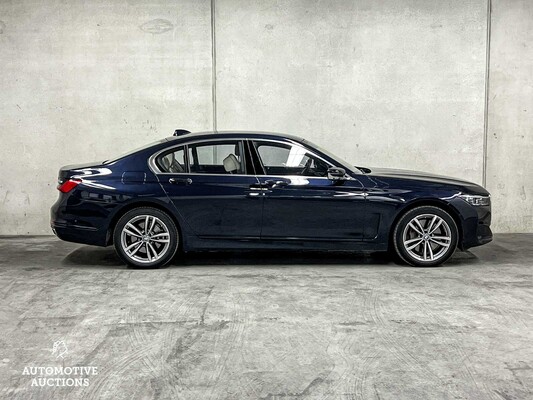 BMW 745e High Executive 394hp 2020 (Original-NL) 7-Series, J-898-GV