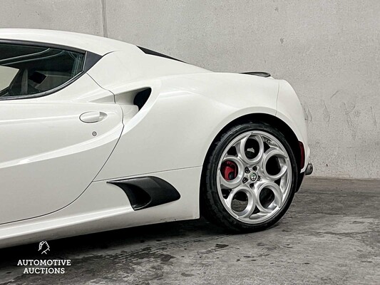 Alfa Romeo 4C Coupe 237pk 2015 (Launch Limited Edition 181/500)