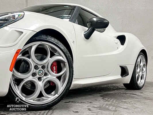 Alfa Romeo 4C Coupe 237PS 2015 (Markteinführung Limited Edition 181/500)