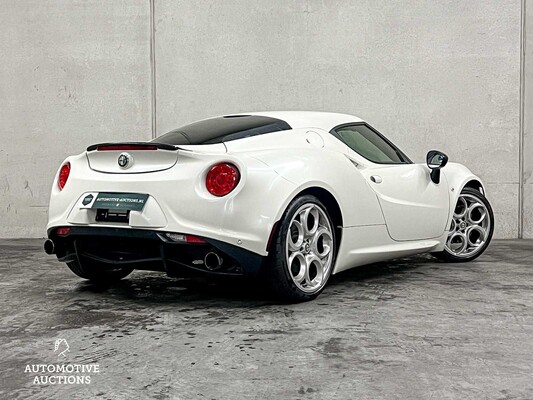 Alfa Romeo 4C Coupe 237PS 2015 (Markteinführung Limited Edition 181/500)