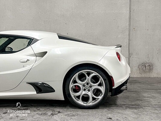 Alfa Romeo 4C Coupe 237pk 2015 (Launch Limited Edition 181/500)