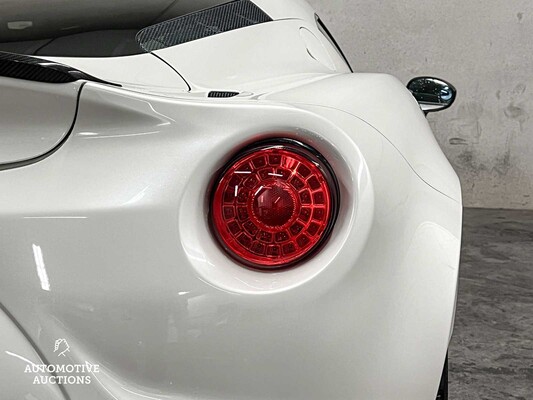 Alfa Romeo 4C Coupe 237hp 2015 (Launch Limited Edition 181/500)