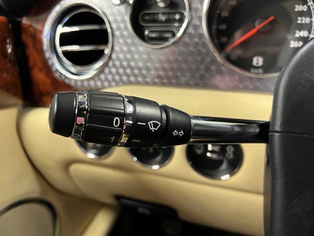 Bentley Arnage 6.8 V8 T (Mulliner) 457hp 2006 (FACELIFT), 75-ZTS-2 Youngtimer