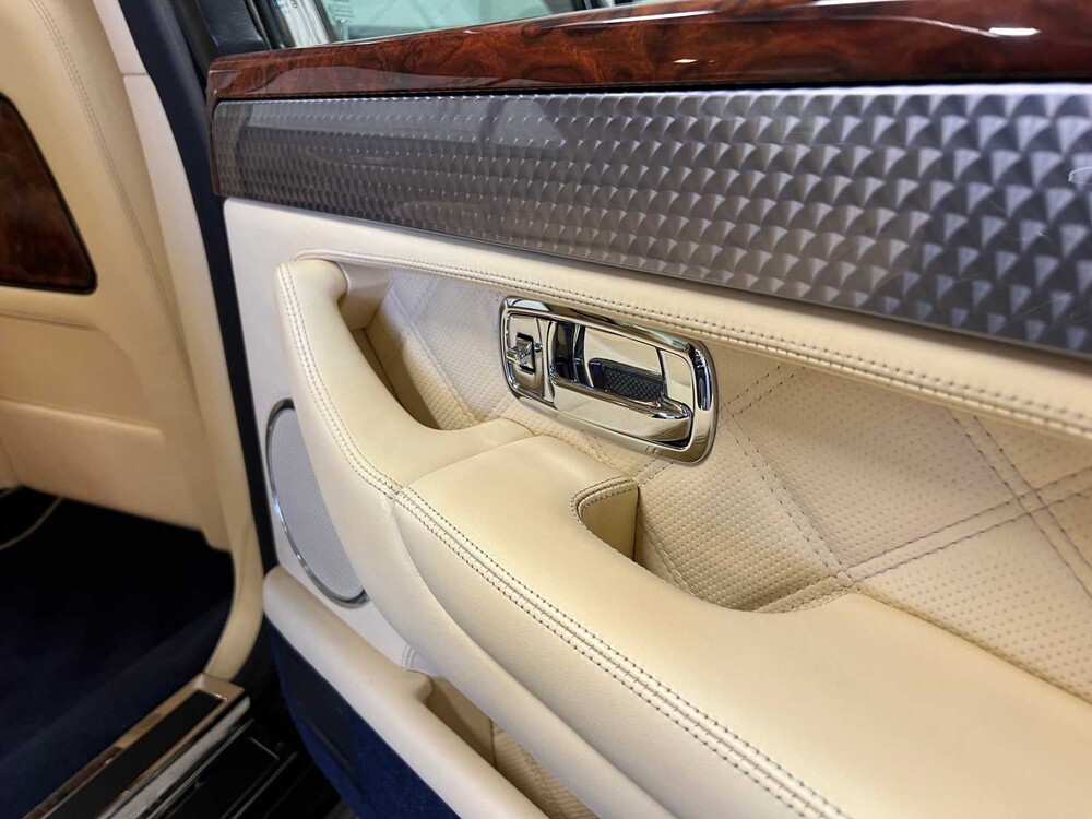 Bentley Arnage 6.8 V8 T (Mulliner) 457hp 2006 (FACELIFT), 75-ZTS-2 Youngtimer