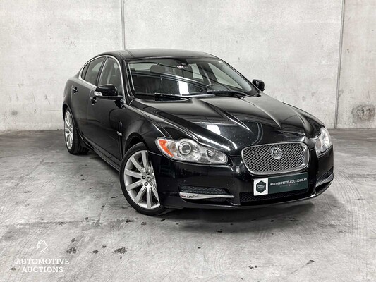 Jaguar XF 2.7D V6 Premium Luxury 207pk 2010 (Origineel-NL), 81-LDB-9