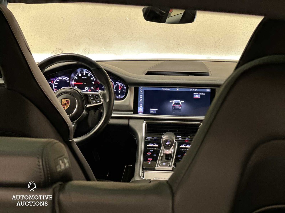 Porsche Panamera Sport Turismo 4S 2.9 V6 441hp 2018 (Original-NL), RT-213-P