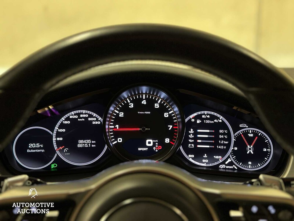 Porsche Panamera Sport Turismo 4S 2.9 V6 441hp 2018 (Original-NL), RT-213-P