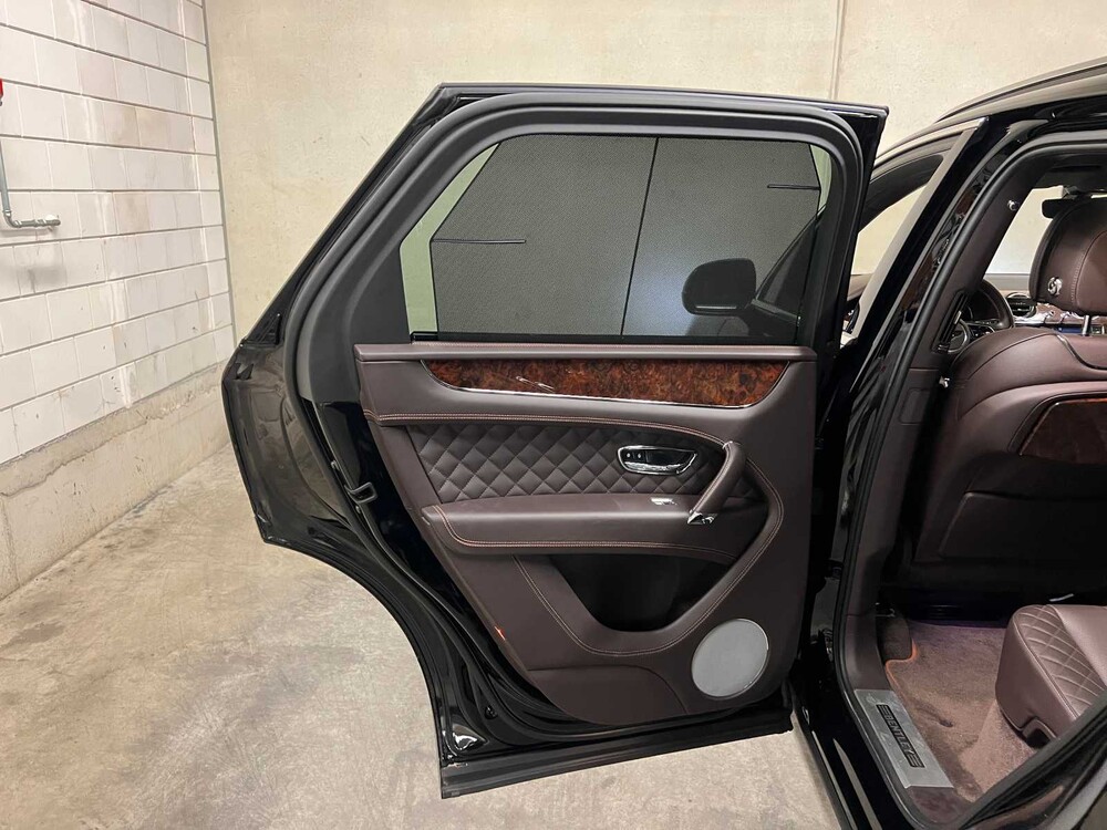 Bentley Bentayga 4.0 V8 D 435hp 2017, RS-562-X