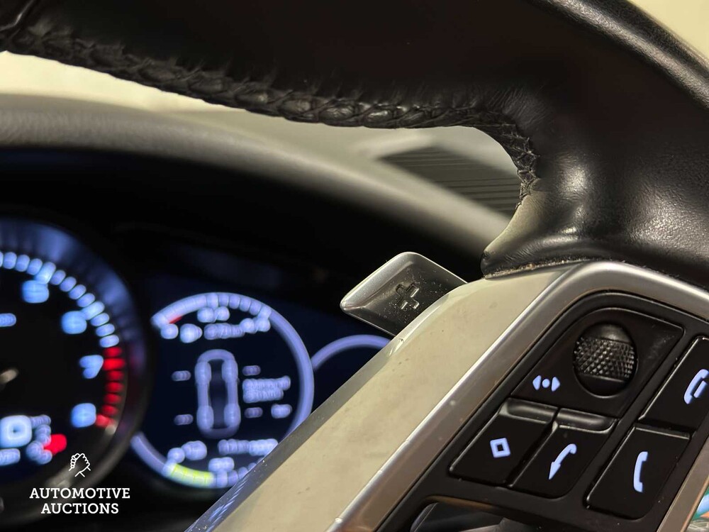 Porsche Cayenne E-Hybrid 3.0 V6 NEW-MODEL 462hp 2018 Sport-Chrono