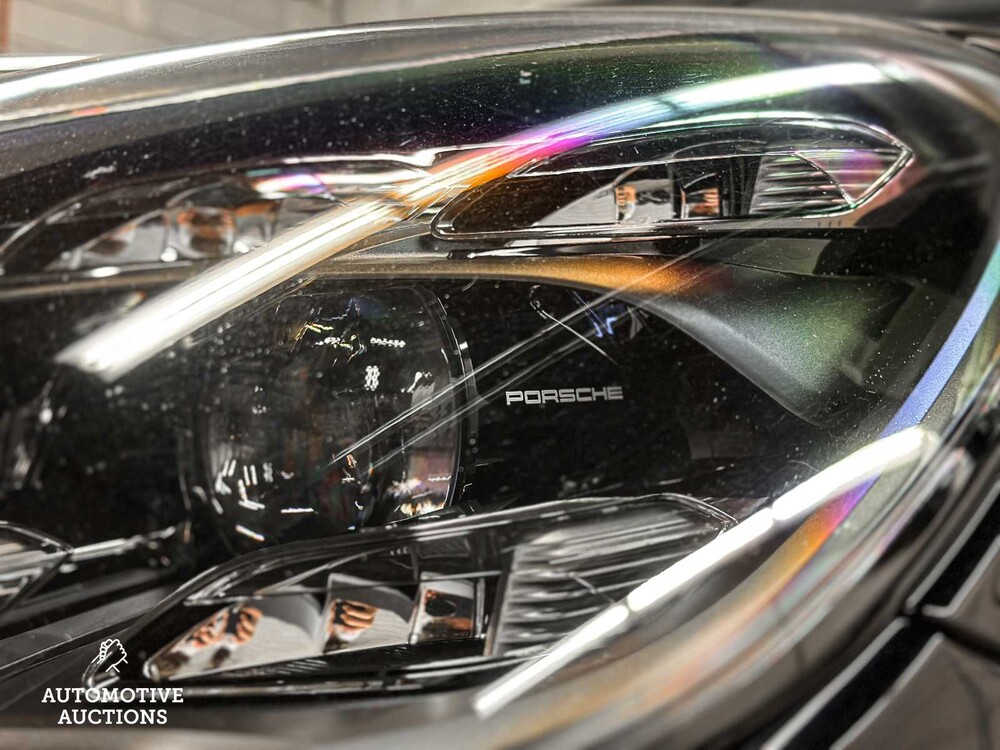 Porsche Cayenne E-Hybrid 3.0 V6 NEW-MODEL 462hp 2018 Sport-Chrono