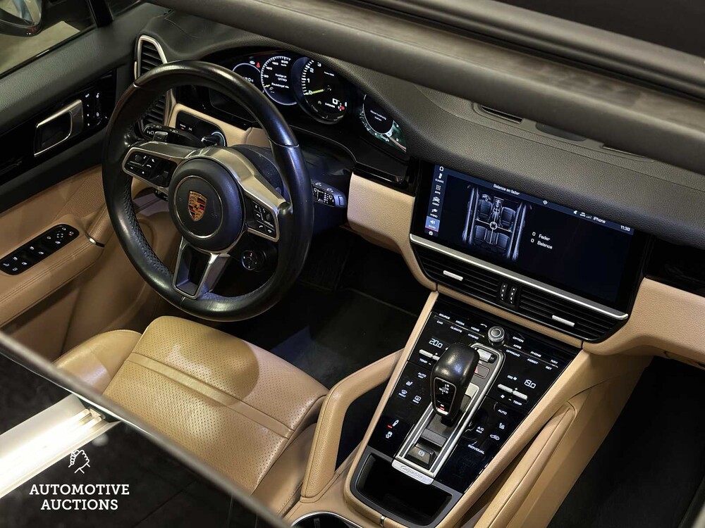 Porsche Cayenne E-Hybrid 3.0 V6 NEW-MODEL 462hp 2018 Sport-Chrono