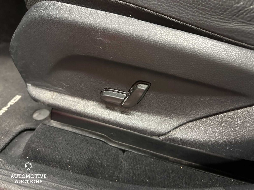 Mercedes-Benz GLC43 AMG Coupe 3.0 V6 4Matic 367hp 2017 GLC-Class, J-318-JB