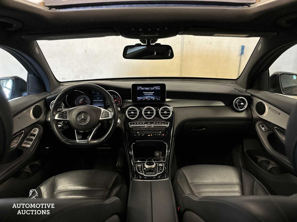 Mercedes-Benz GLC43 AMG Coupe 3.0 V6 4Matic 367hp 2017 GLC-Class, J-318-JB