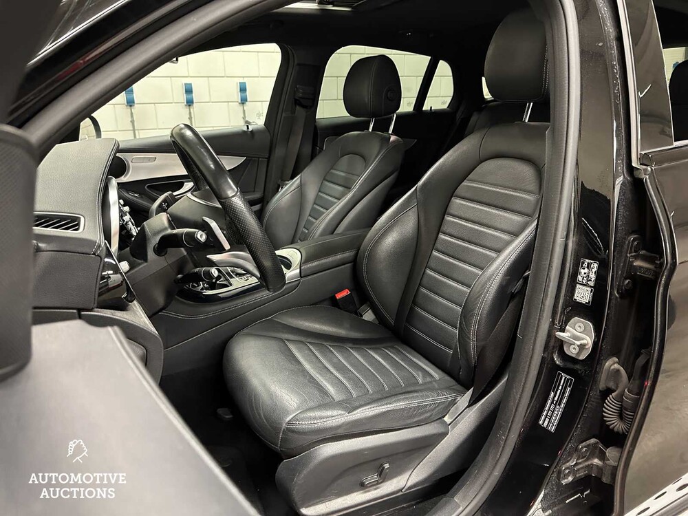 Mercedes-Benz GLC43 AMG Coupe 3.0 V6 4Matic 367hp 2017 GLC-Class, J-318-JB