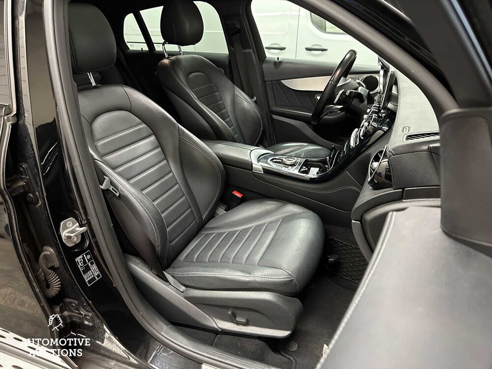 Mercedes-Benz GLC43 AMG Coupe 3.0 V6 4Matic 367hp 2017 GLC-Class, J-318-JB