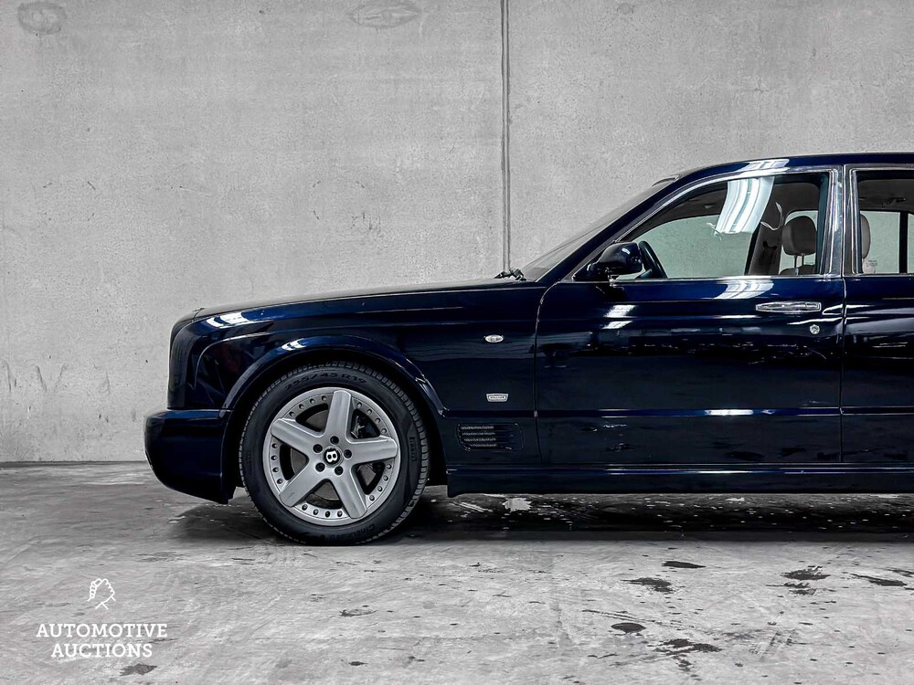 Bentley Arnage 6.8 V8 T (Mulliner) 457pk 2006 (FACELIFT), 75-ZTS-2 Youngtimer