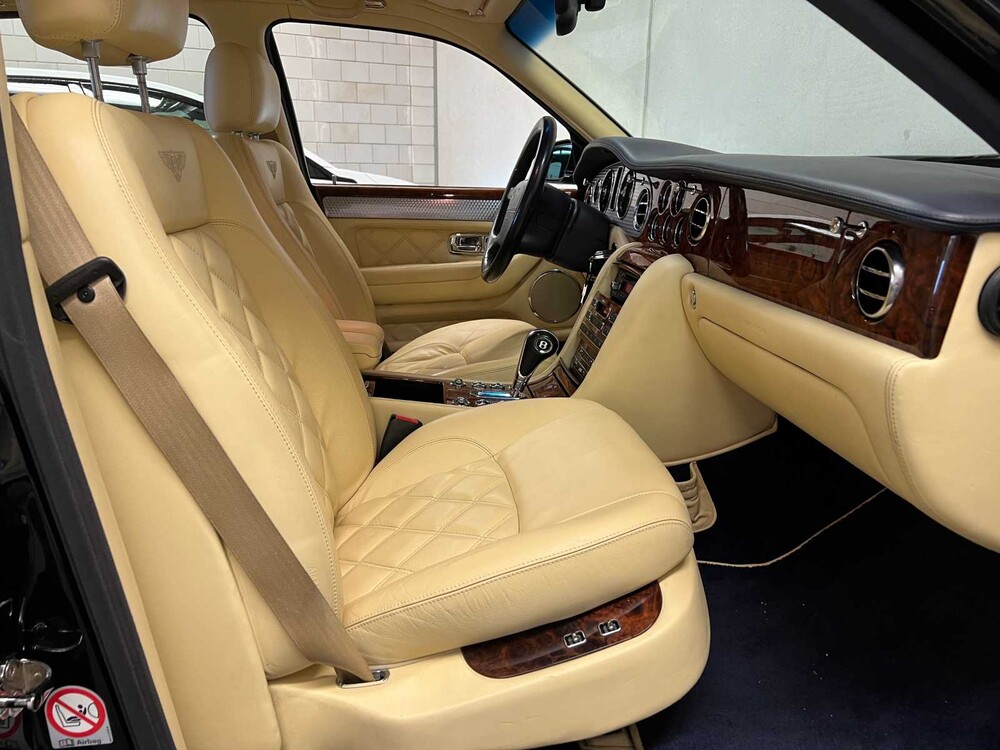 Bentley Arnage 6.8 V8 T (Mulliner) 457pk 2006 (FACELIFT), 75-ZTS-2 Youngtimer