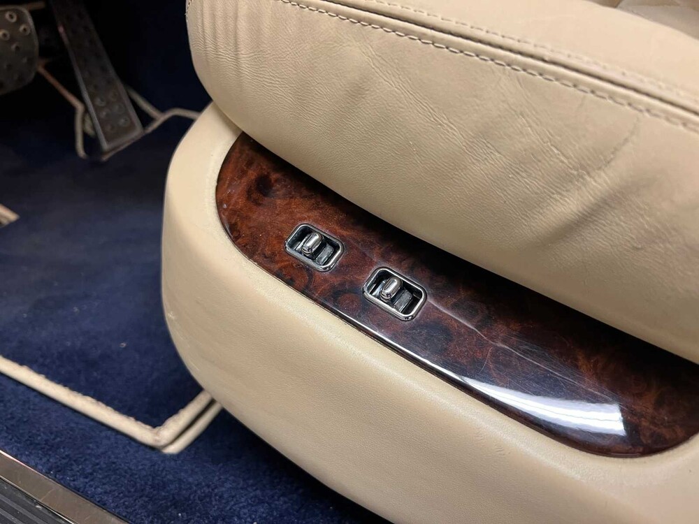 Bentley Arnage 6.8 V8 T (Mulliner) 457pk 2006 (FACELIFT), 75-ZTS-2 Youngtimer