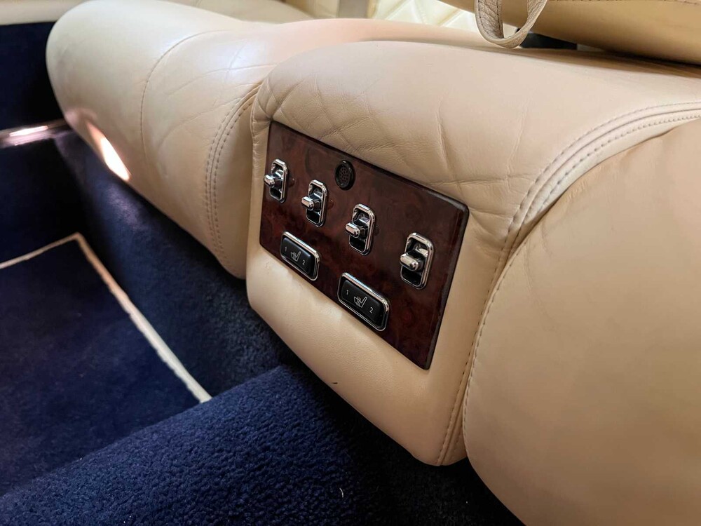 Bentley Arnage 6.8 V8 T (Mulliner) 457pk 2006 (FACELIFT), 75-ZTS-2 Youngtimer