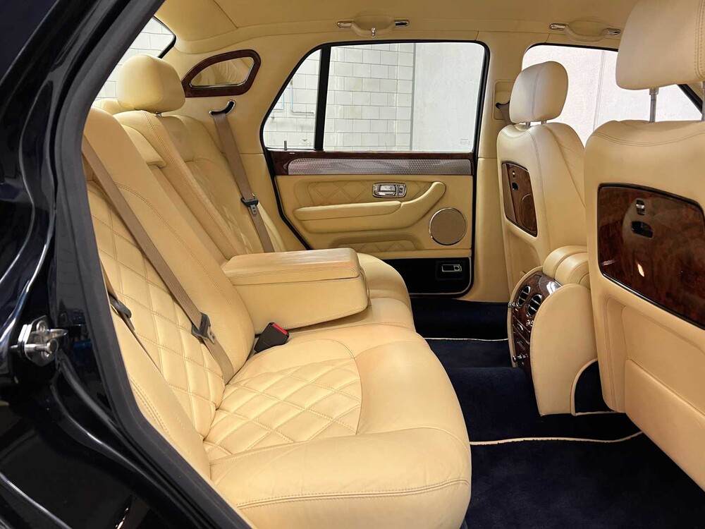 Bentley Arnage 6.8 V8 T (Mulliner) 457pk 2006 (FACELIFT), 75-ZTS-2 Youngtimer