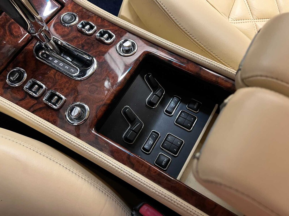 Bentley Arnage 6.8 V8 T (Mulliner) 457pk 2006 (FACELIFT), 75-ZTS-2 Youngtimer