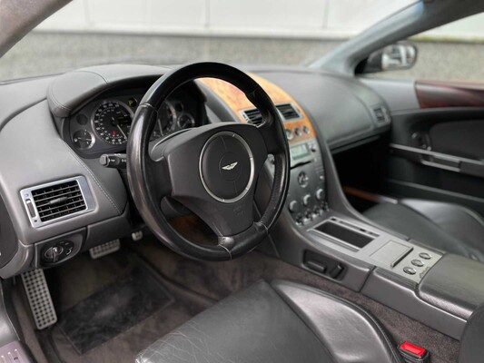 Aston Martin DB9 5.9 V12 Touchtronic 457PS 2005, 26-XJ-JD