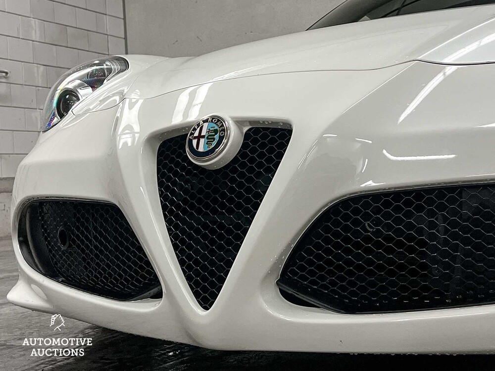 Alfa Romeo 4C Coupe 237PS 2015 (Markteinführung Limited Edition 181/500)