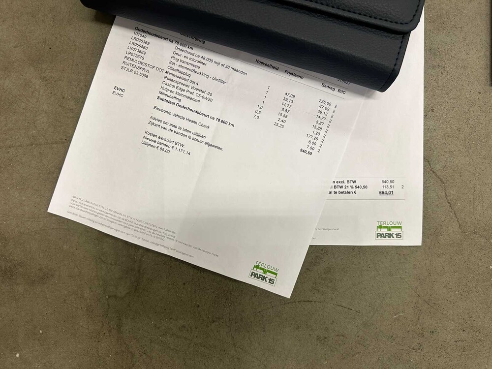 Land Rover Range Rover P400e Vogue (neues Modell) 300PS 2019 (Original-UK), XH-957-T