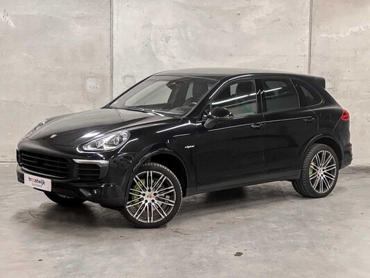 Porsche Cayenne S E-Hybrid 3.0 V6 416pk 2015 (Origineel-NL), GZ-024-N