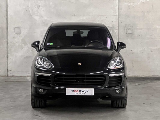 Porsche Cayenne S E-Hybrid 3.0 V6 416pk 2015 (Origineel-NL), GZ-024-N