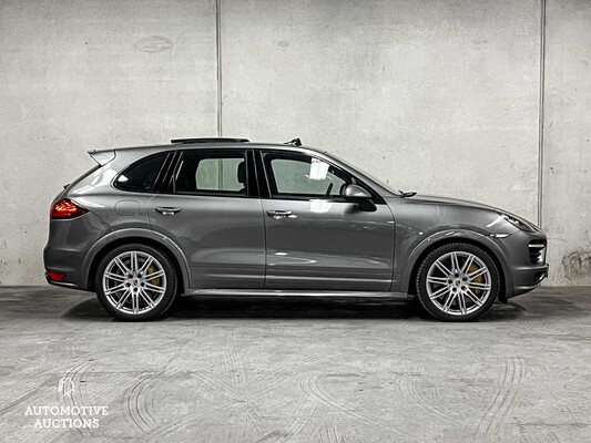 Porsche Cayenne GTS 4.8 V8 420PS 2013 (Original-NL), 8-KBF-18