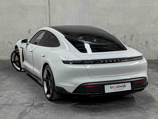 Porsche Taycan Turbo S 93 kWh 761PS 2020, Z-900-LD