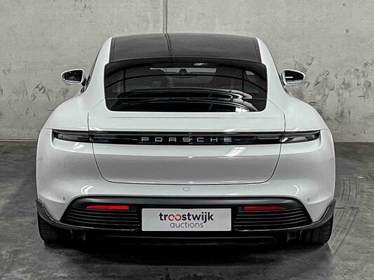 Porsche Taycan Turbo S 93 kWh 761PS 2020, Z-900-LD