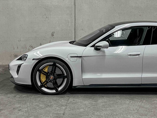 Porsche Taycan Turbo S 93 kWh 761pk 2020, Z-900-LD