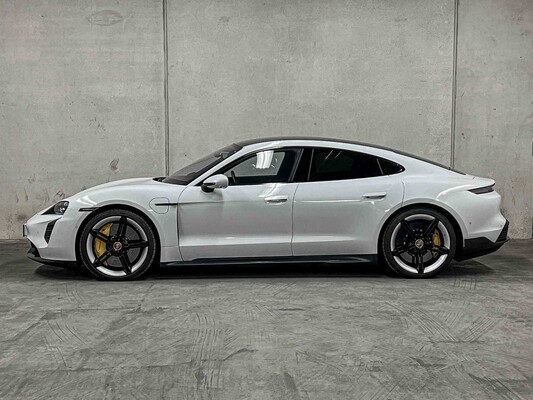 Porsche Taycan Turbo S 93 kWh 761pk 2020, Z-900-LD