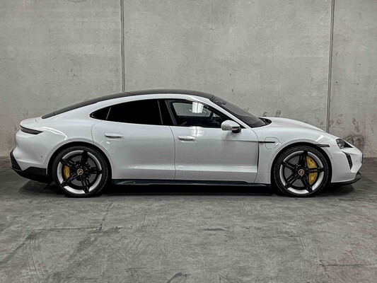 Porsche Taycan Turbo S 93 kWh 761pk 2020, Z-900-LD