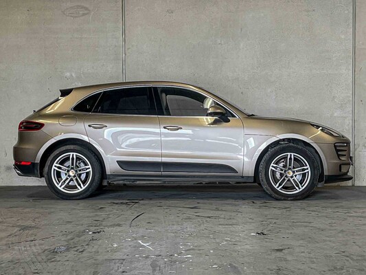 Porsche Macan 3.0 D S  FACELIFT258pk 2017 (Origineel-NL+1e eigenaar), NL-890-R