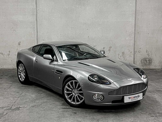 Aston Martin Vanquish 5.9 V12 469PS 2001 (Original-NL), 36-HT-PF