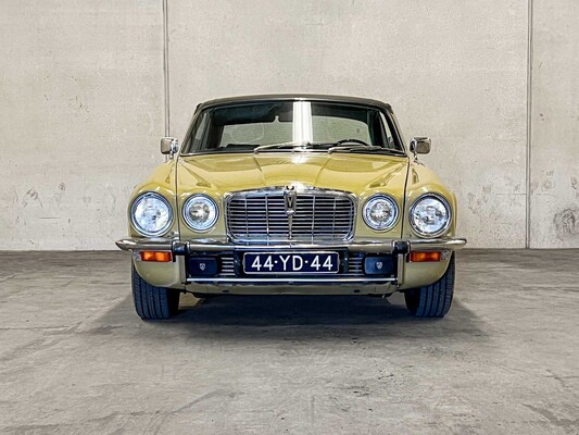 Jaguar XJ12C Coupé LHD Early Type Carburettors 254hp 1976, 44-YD-44