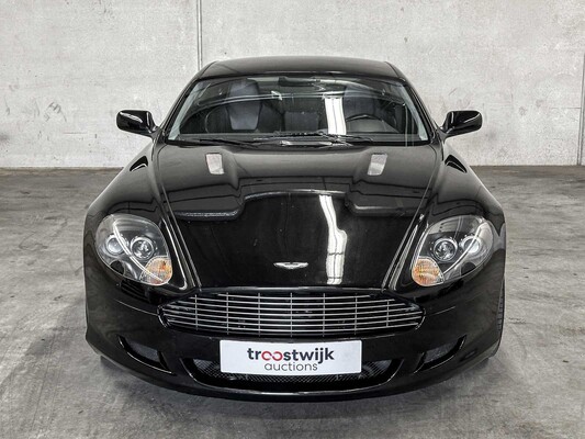 Aston Martin DB9 5.9 V12 Touchtronic 457PS 2005, 26-XJ-JD