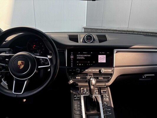 Porsche Macan 2.0 FACELIFT 245PS 2018, XV-982-F