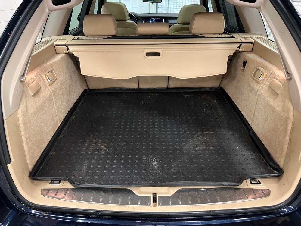 BMW 528i Touring High Executive F11 245PS 2014 5er, 6-TVT-59