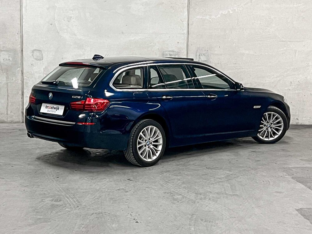 BMW 528i Touring High Executive F11 245PS 2014 5er, 6-TVT-59