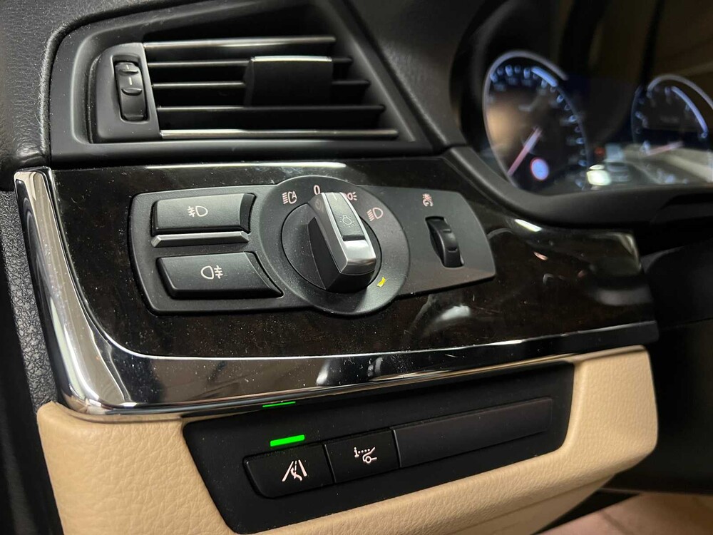 BMW 528i Touring High Executive F11 245PS 2014 5er, 6-TVT-59