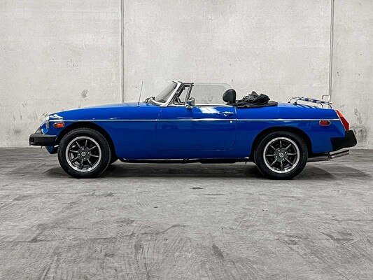 MG B type 1.8 Roadster 95pk 1977, 61-YD-93