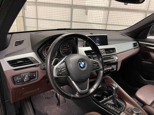 BMW X1 sDrive20i Centennial High Executive F48 (Original-NL) 192hp 2016, JH-821-H