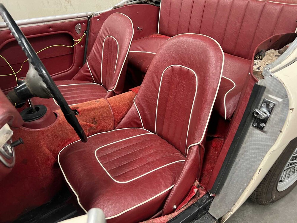 Austin-Healey 3000 Mark II 2+2 Cabriolet - Projektauto - LHD 3 Vergaser 1962 Oldtimer