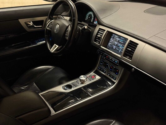 Jaguar XF S 3.0 V6 D Premium Business Edition 8-speed (Original-UK) 275hp 2013, 5-KGP-34