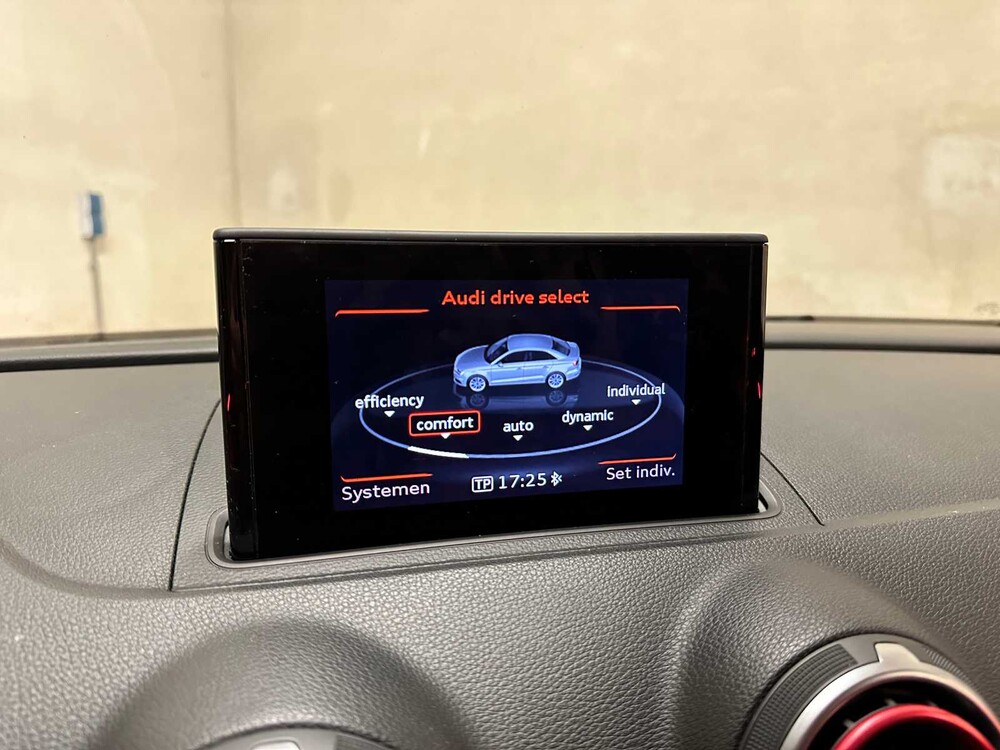 Audi A3 Limousine S-Line 1.4 TFSI CoD Ambition 140PS 2014 (Original-NL), 5-TVP-68